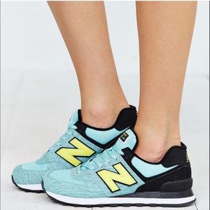 New balance shoes